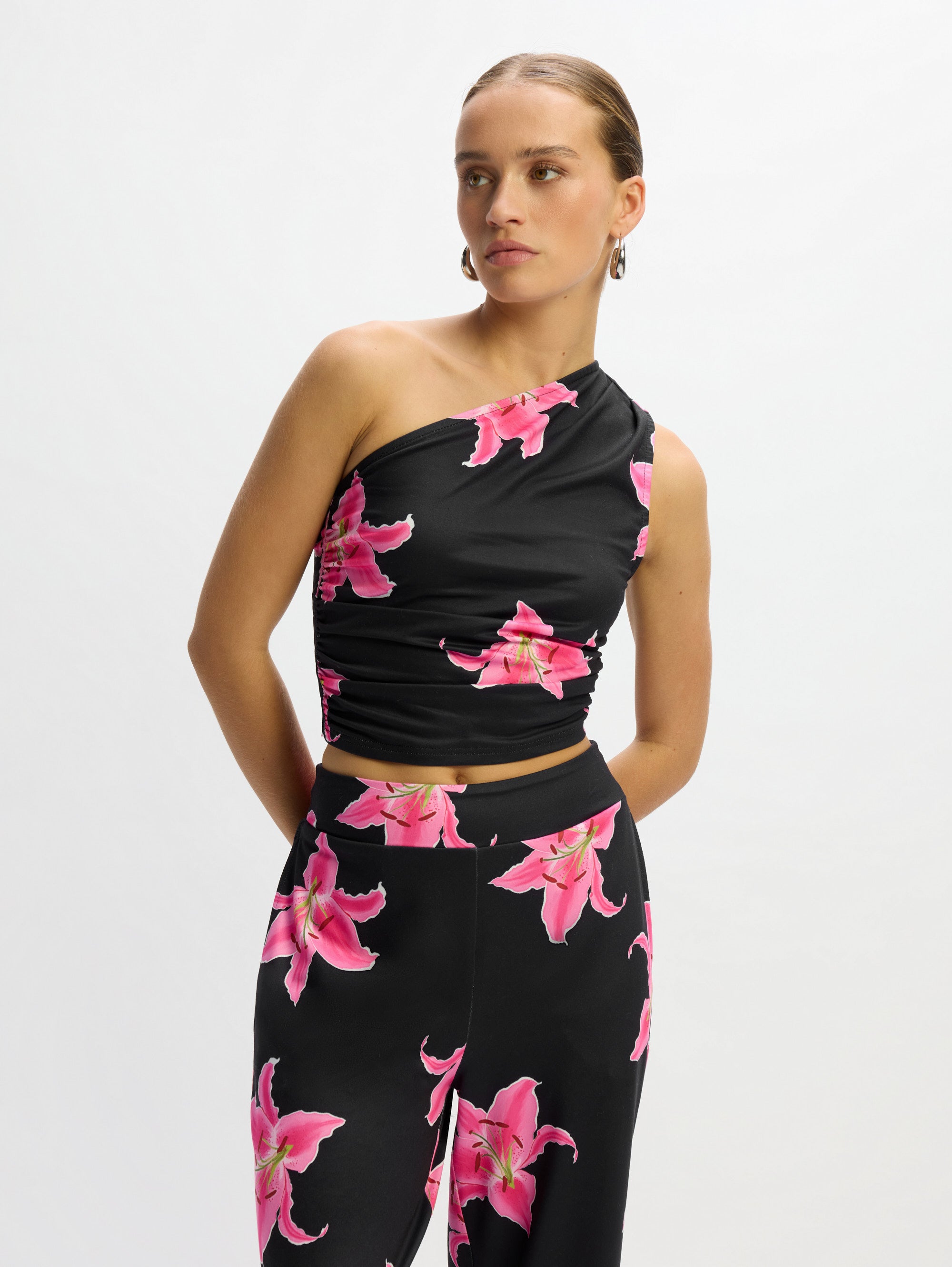 ISADEE TOP