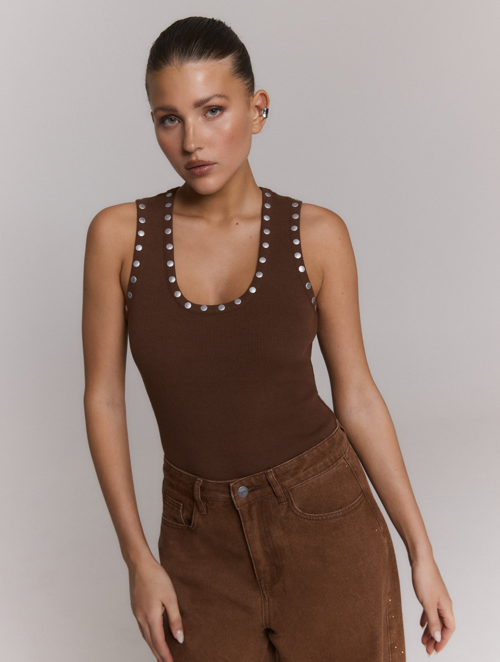 BENTE SINGLET-thumbmail-1